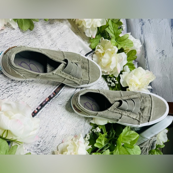 Blowfish Malibu Marley Canvas Low Top - Picture 3 of 9